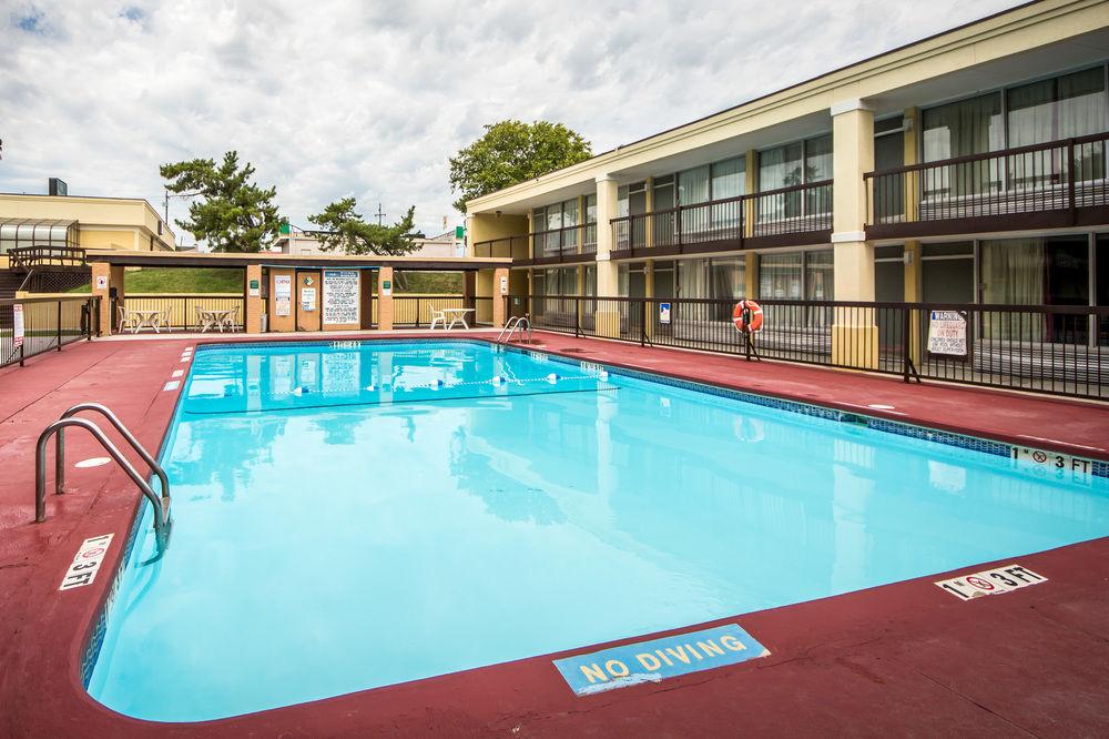 Quality Inn Ponca City Route 77 מראה חיצוני תמונה
