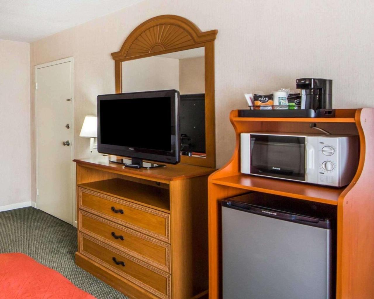 Quality Inn Ponca City Route 77 מראה חיצוני תמונה