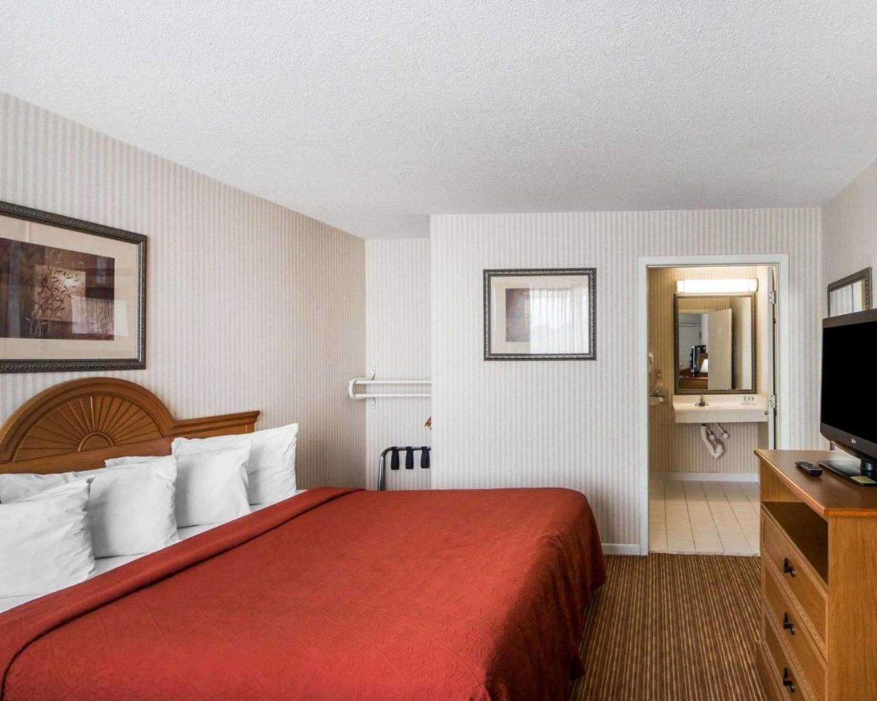 Quality Inn Ponca City Route 77 מראה חיצוני תמונה