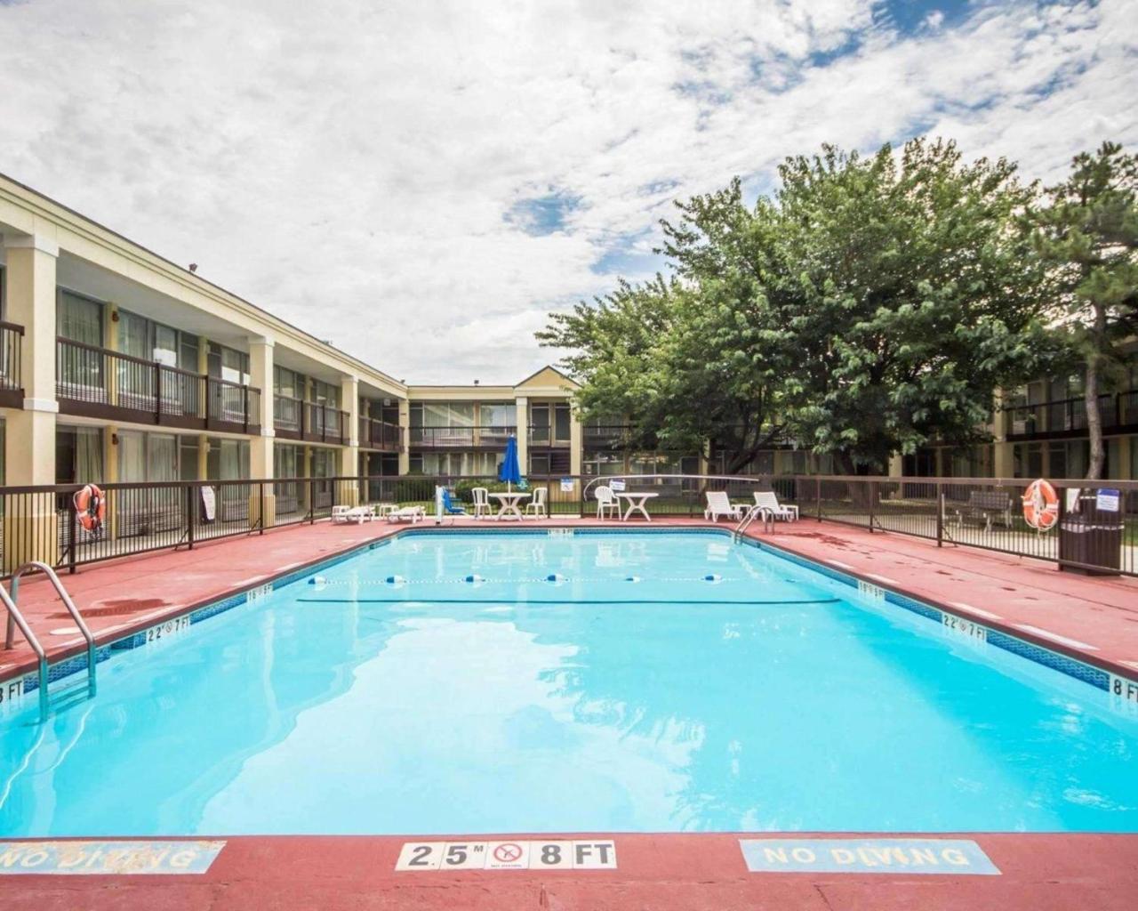 Quality Inn Ponca City Route 77 מראה חיצוני תמונה