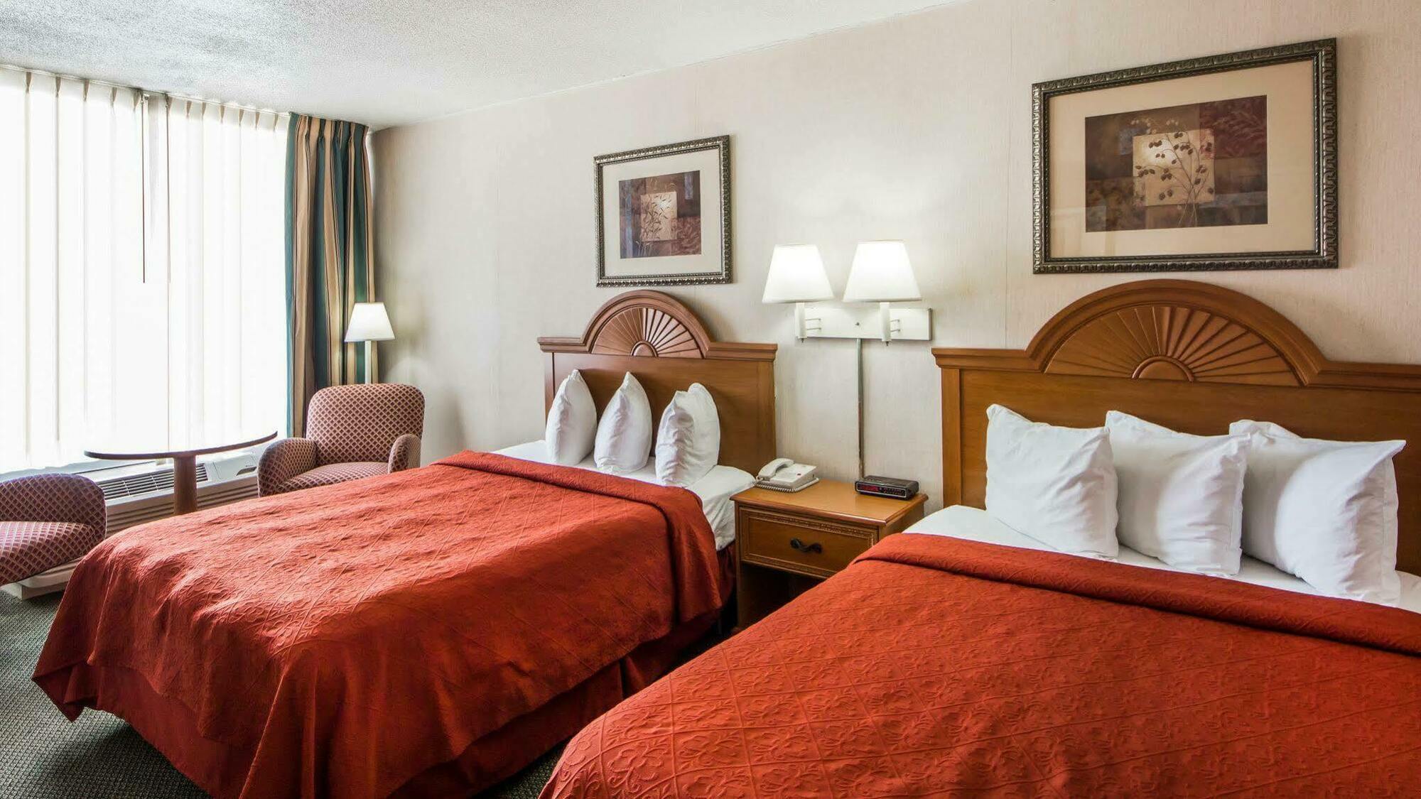 Quality Inn Ponca City Route 77 מראה חיצוני תמונה