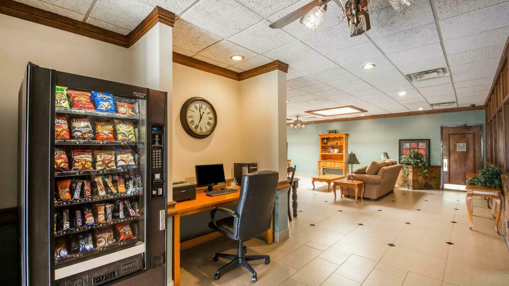 Quality Inn Ponca City Route 77 מראה חיצוני תמונה